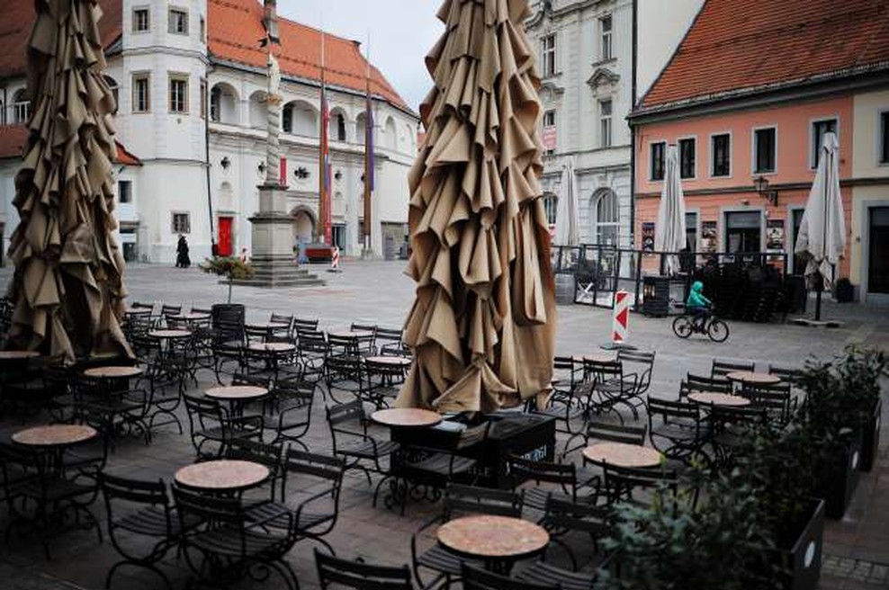 Destruktivni vplivi koronakrize na družinske odnose (primer Maribor) (foto: Andreja Seršen Dobaj/STA)