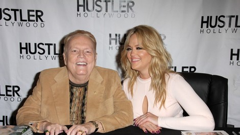 Umrl je ustanovitelj pornografske revije Hustler Larry Flynt