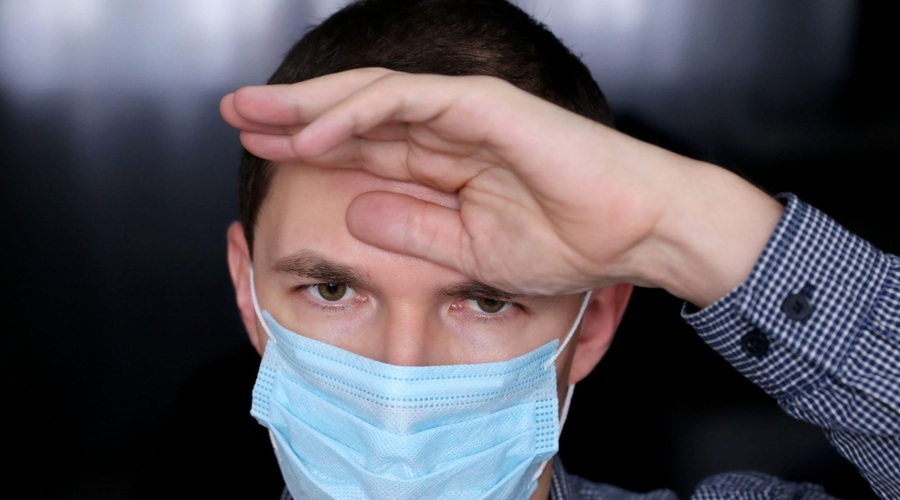 Med petkovimi 23.097 odvzetimi vzorci hitrih in PCR testov potrdili 1005 okužb (foto: profimedia)
