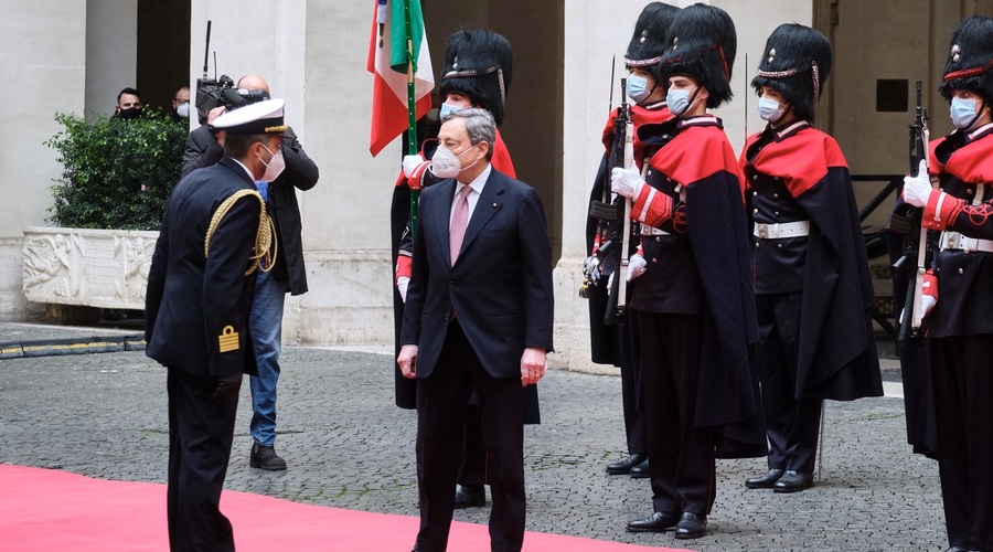 V Rimu prisegla nova vlada pod taktirko Maria Draghija (foto: profimedia)