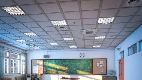 Šolski razredi se bodo v ponedeljek spet napolnili, na vzhodu države počitnice