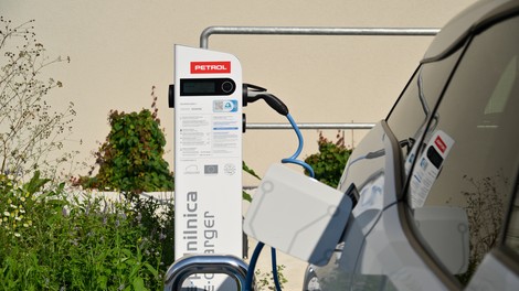 Bo Petrol rešil težavo pomanjkanja električnih polnilnic?