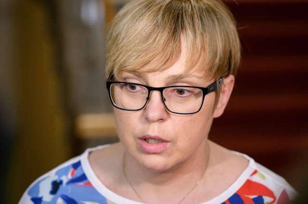 Nataša Pirc Musar o uvedbi cepilnih potnih listov: "Precejšnje število ljudi bi bilo diskriminiranih!" (foto: Nebojša Tejić/STA)