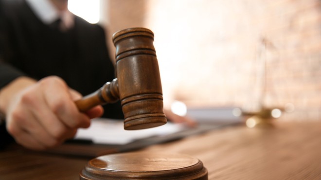 Korupcijska afera v zdravstvu dobiva epilog: Sodišče prvo skupino obtoženih spoznalo za krive (foto: Shutterstock)