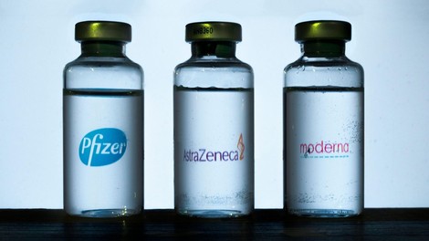 Znanstveniki z novimi spoznanji o cepivih proti covidu-19