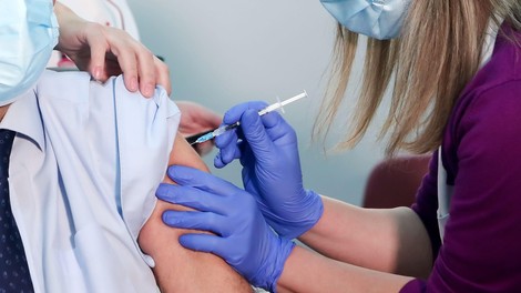 V Sloveniji nova pošiljka Pfizerjevih cepiv