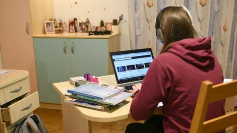 Posledice epidemije najbolj ogrožajo mlade