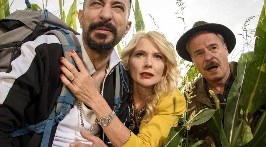 Pretresljiva izpoved zvezde serije Šverc komerc: Šlo je za napad pedofila, tresla sem se do kosti! (foto: POP TV)