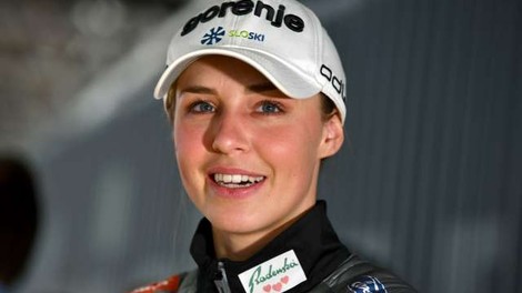 Anamarija Lampič bronasta v sprintu na SP v Oberstdorfu