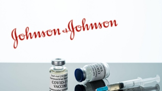 Ameriški svetovalni odbor priporočil izredno uporabo cepiva podjetja Johnson & Johnson (foto: profimedia)