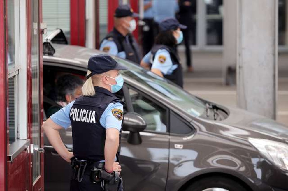 Ministri EU za turizem za predvidljivost pri prehajanju meja (foto: Daniel Novakovič/STA)