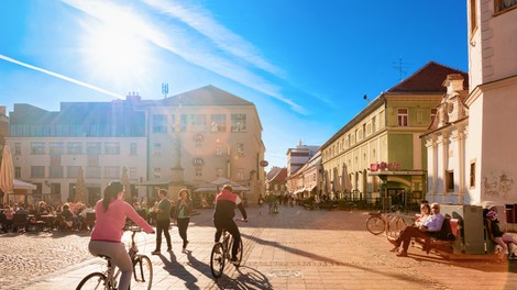 Vstopili smo v meteorološko pomlad, pred nami nekaj sončnih dni, konec tedna ohladitev
