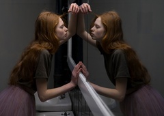 6 jasnih znakov, da ste nezdravo obsedeni s svojim (in) videzom (drugih)