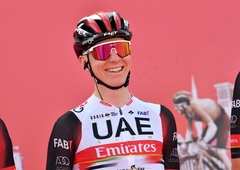 Pogačar podaljšal sodelovanje s svojo ekipo UAE Team Emirates do leta 2026