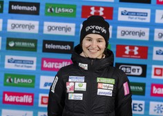 Novo veselje v slovenskem taboru, Nika Križnar bronasta na veliki skakalnici