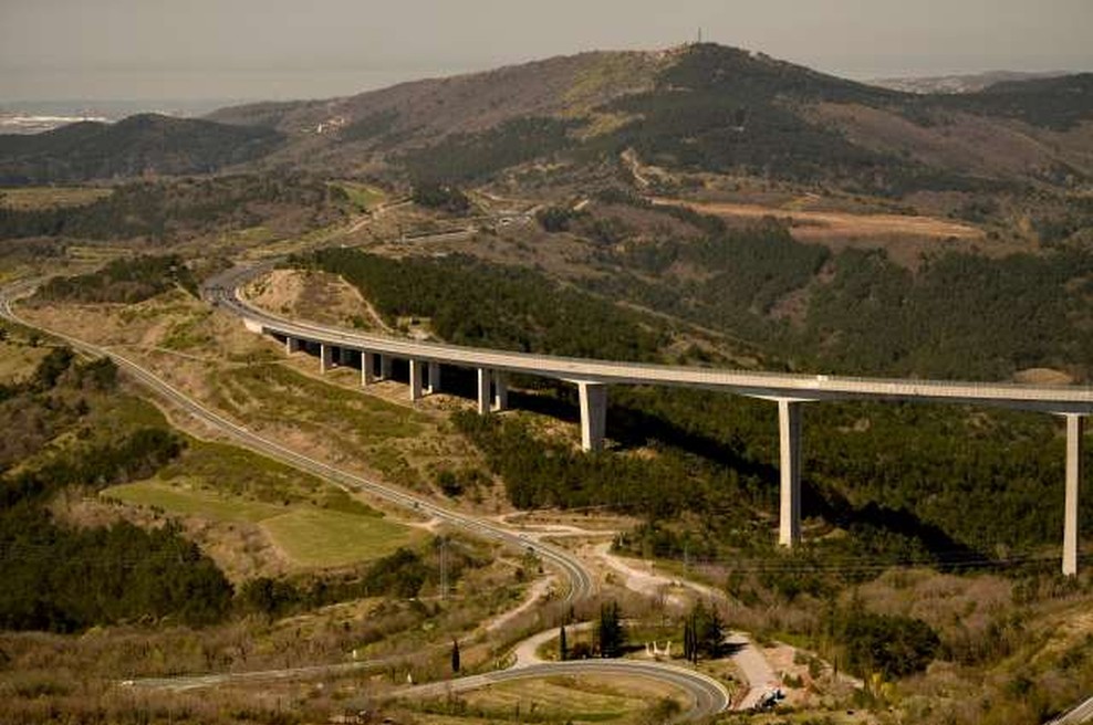 Ponudbi za kraški del drugega tira 463,5 in 403,6 milijona evrov (foto: Tamino Petelinšek/STA)