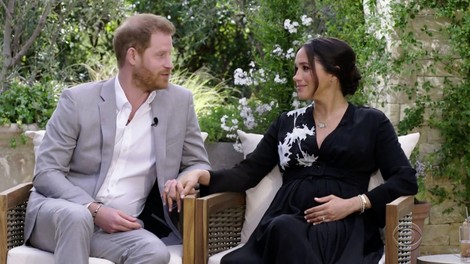 Meghan v intervjuju z Oprah: Zaradi rasizma kraljeve družine sem razmišljala celo o samomoru