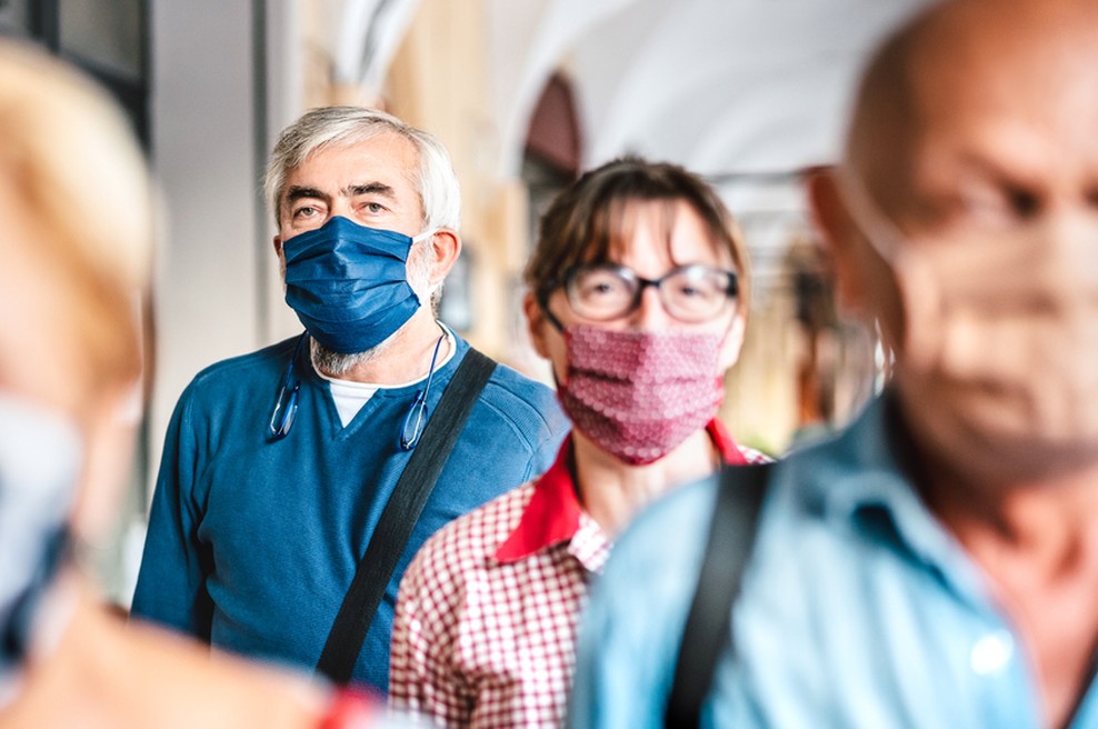 Pred točno letom dni je bila razglašena pandemija, število umrlih se približuje trem milijonom (foto: Shutterstock)
