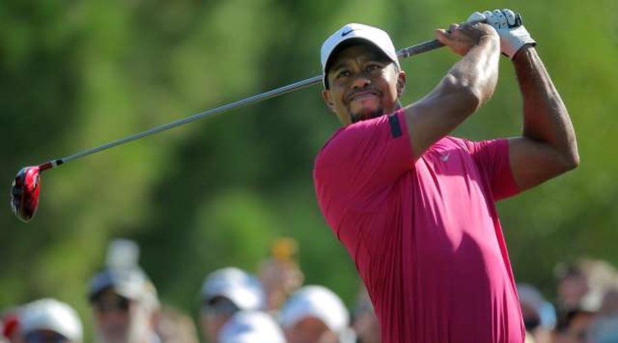 Tiger Woods ob nesreči vozil med 130 in 140 km/h (foto: Xinhua/STA)