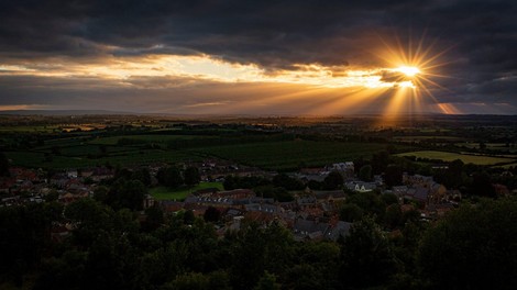 Ob 20.30 se lahko pridružite akciji Ura za Zemljo in ugasnete luči