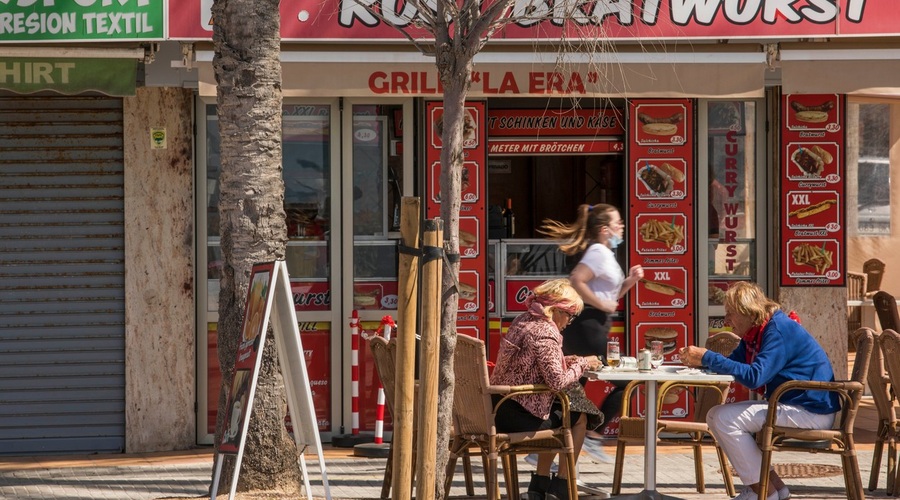 Konec tedna iz Nemčije na Majorko poletelo najmanj 130 dobro zasedenih letal (foto: profimedia)