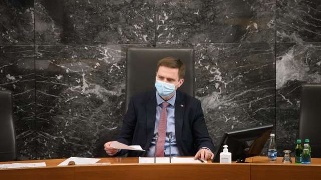 V parlamentarnem postopku predlog za razrešitev predsednika DZ Zorčiča (foto: Nebojša Tejić/STA)