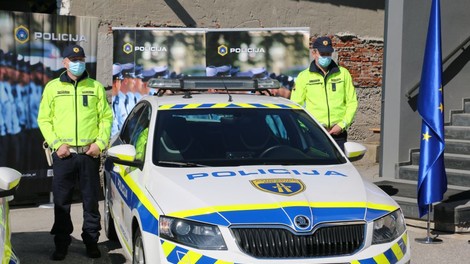 Neznanec v hišo občinske svetnice v Črnomlju vrgel molotovko