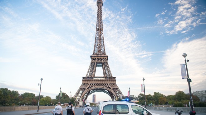 Francija ponovno v popolno zaprtje države, ki bo trajalo štiri tedne (foto: Shutterstock)
