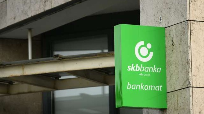 V Sloveniji za fizične osebe bančne ležarine nova realnost (foto: Tamino Petelinšek/STA)