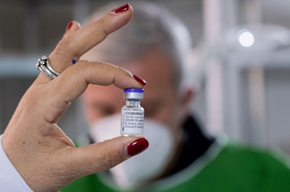 Prihodnji teden naj bi imeli dovolj cepiva za vse nad 60 let starosti (foto: profimedia)