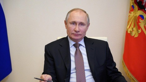 Putin podpisal zakon, ki mu bo omogočil še dva mandata