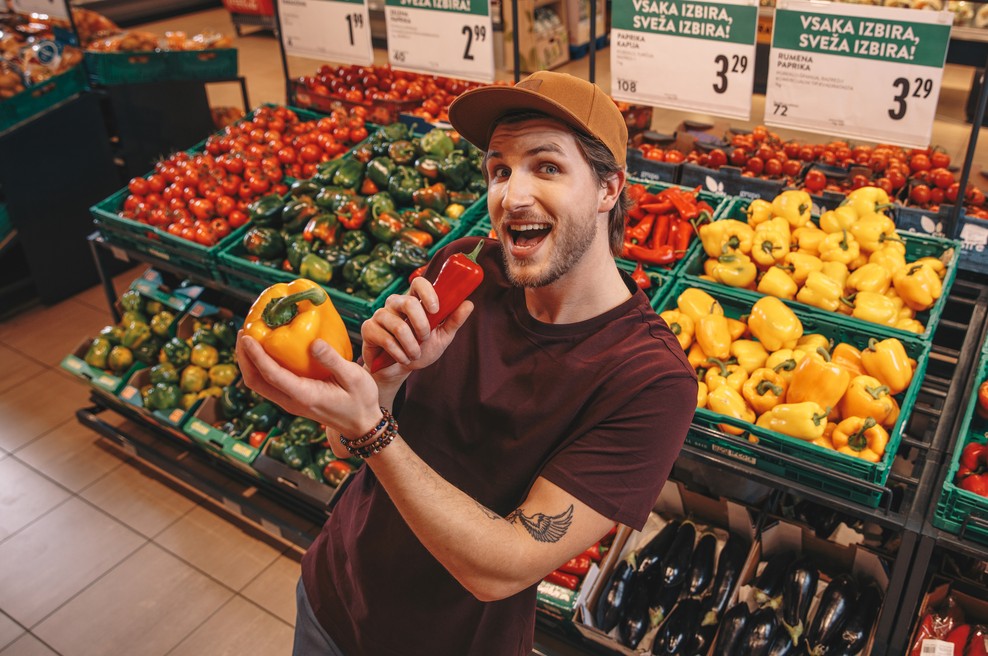 Želite nakupovati brez embalaže? Tu so 3 prednosti! (foto: Promocijsko gradivo)