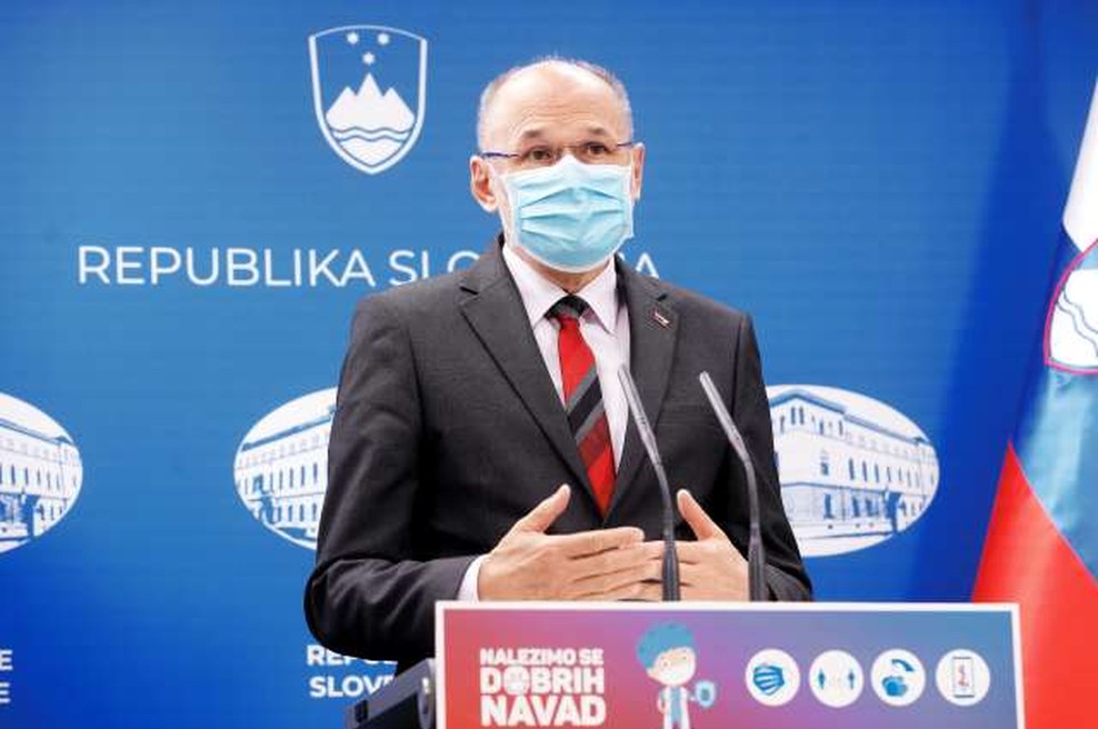 Kacin: Izbiranje med cepivi bo možno, ko bo na teden zagotovljenih 150.000 odmerkov cepiv (foto: Daniel Novakovič/STA)