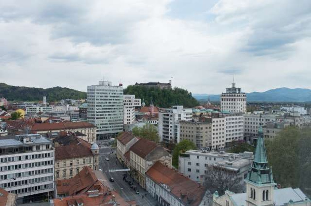 Cene stanovanjskih nepremičnin v EU ob koncu 2020 zrasle (foto: Bor Slana/STA)