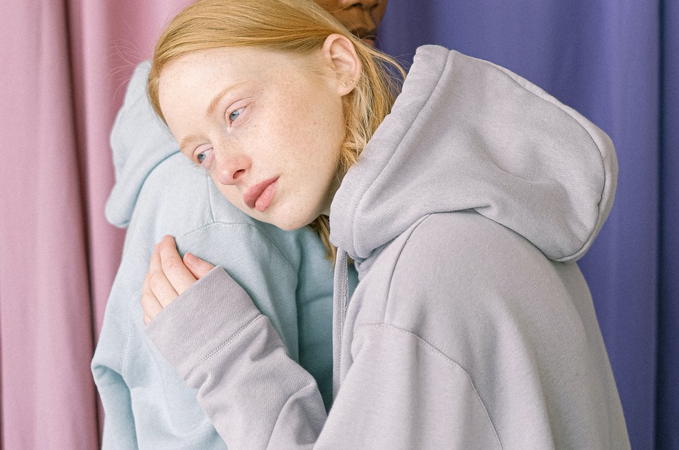 Čustveno nedostopne partnerje si najdemo zato, ker nam je njihovo izogibanje "vznemirljivo" (foto: pexels)