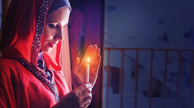 Več kot milijarda muslimanov po vsem svetu danes začenja postni mesec ramazan (foto: Shutterstock)