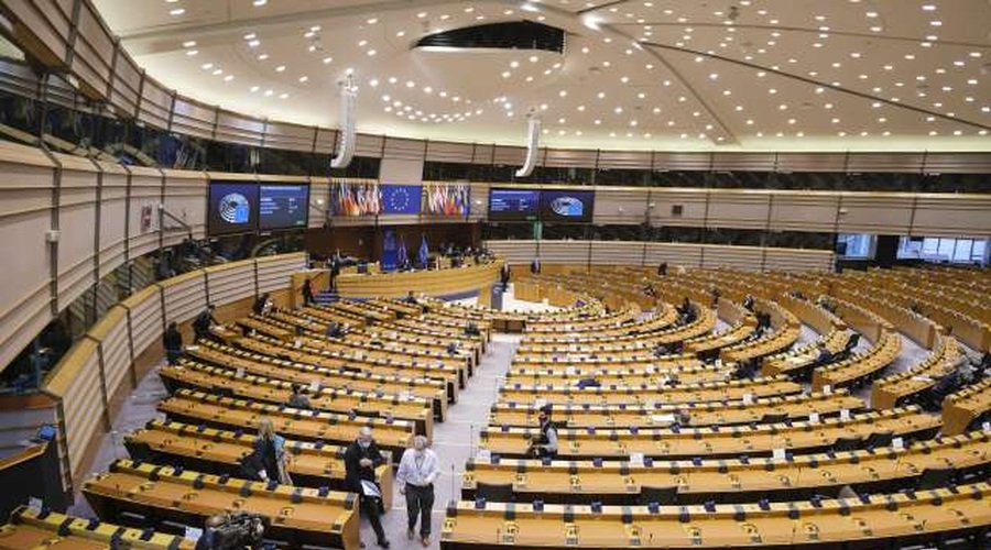 Evropski parlament odobril začetek pogajanj o covidnem potrdilu (foto: Thierry Monasse/STA)