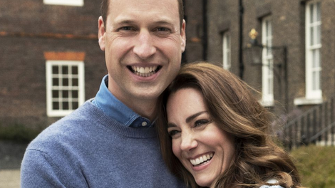 Zakaj je ikonični zaročni prstan dobila Kate Middleton in ne Meghan Markle?
