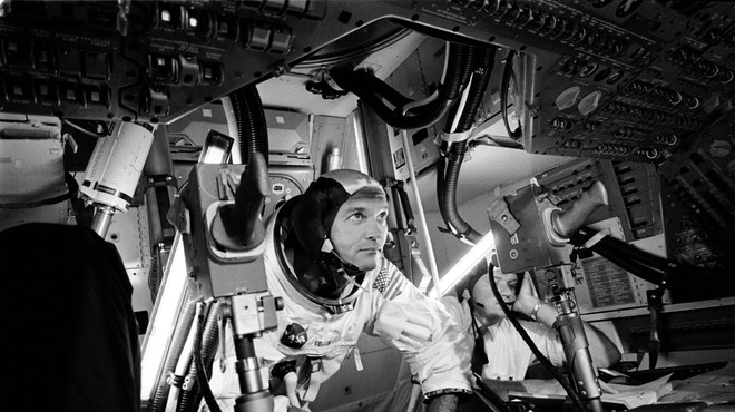 Umrl ameriški astronavt Michael Collins, ki je skupaj z Aldrinom in Armstrongom 1969 prvi pristal na Luni (foto: Profimedia)