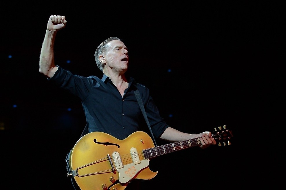 Bryan Adams s humanitarno razstavo fotografij  za zdravje brezdomnih prodajalcev časopisov (foto: profimedia)