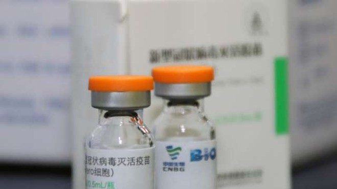 Strokovnjaki WHO dvomijo v nekatere podatke o cepivu proti covidu-19 kitajskega Sinopharma (foto: Tanjug/STA)