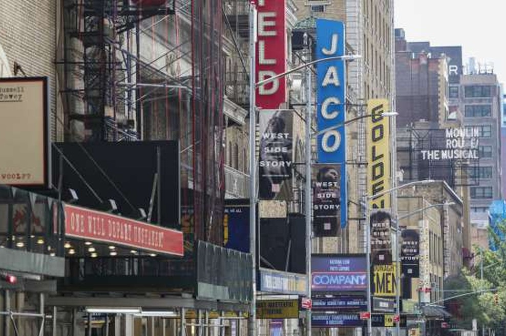 Septembra bodo po letu in pol odprli gledališča na Broadwayu (foto: Xinhua/STA)