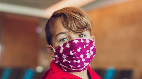 V ljubljanskem UKC od začetka epidemije 32 otrok z večorganskim vnetnim sindromom