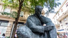 Zagreb: Vabilo s podpisom umetnikov