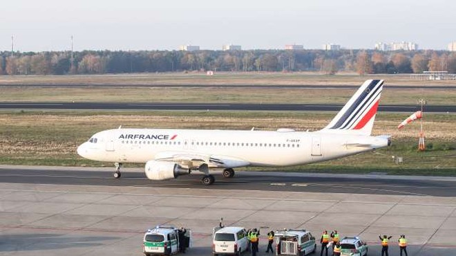 Airbus in Air France zaradi smrtonosne nesreče leta 2009 pred sodišče (foto: Xinhua/STA)