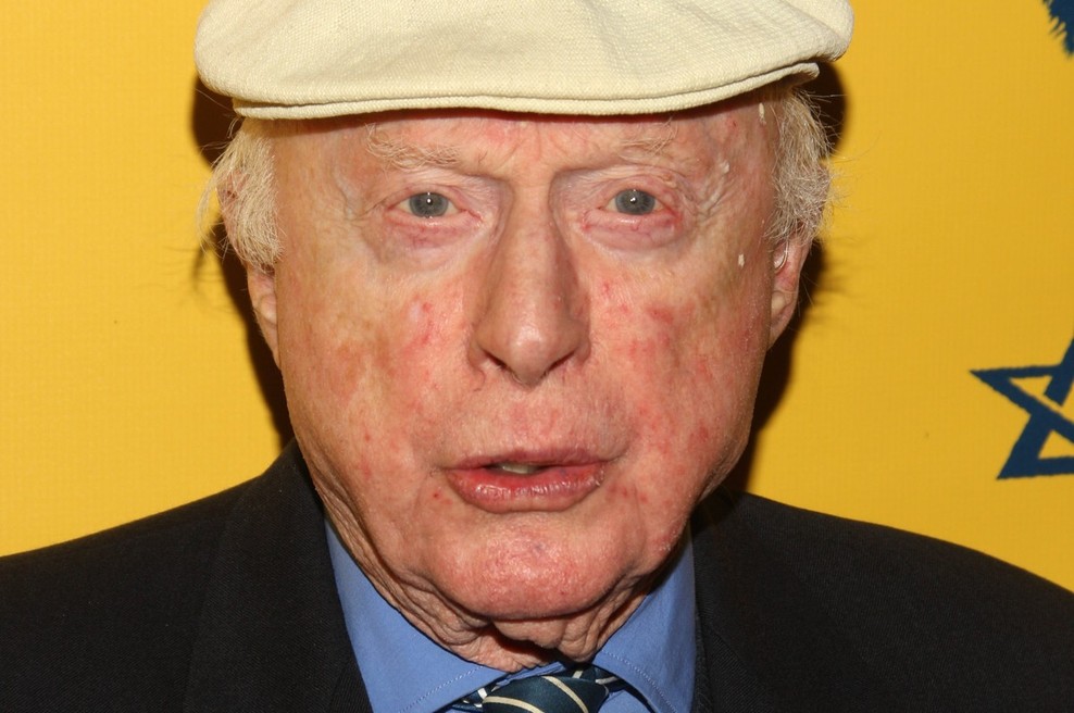 Umrl ameriški igralec Norman Lloyd, najbolj znan po vlogi zlobneža v Hitchcockovem filmu Saboter (foto: Profimedia)