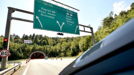 Na ljubljanski obvoznici je močno počilo