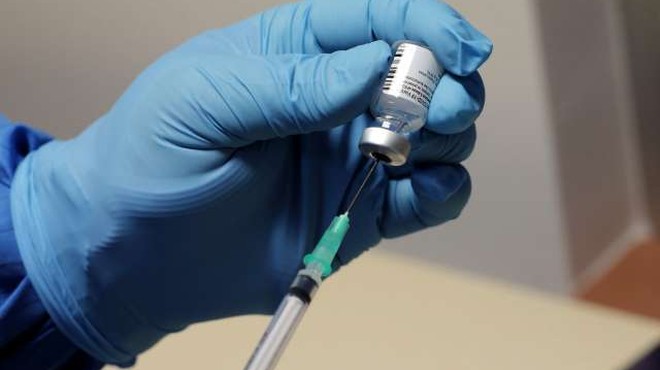 Poživitveni odmerek cepiva še kako priporočljiv: to so pokazale študije (foto: Daniel Novakovič/STA)