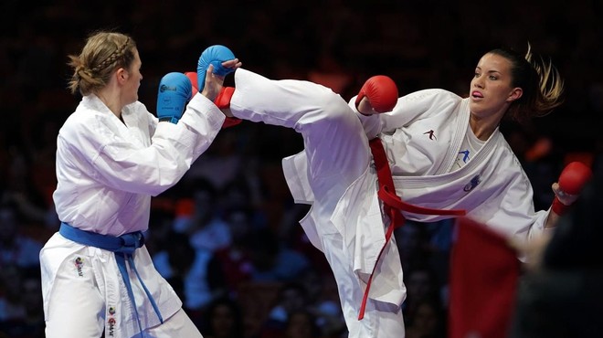 Karateistka Tjaša Ristič: "Tudi če se tepem, sem še vseeno ženska." (foto: osebni arhiv)