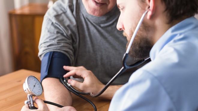 Svetovni dan hipertenzije: Za povišanim krvnim tlakom trpi tretjina odraslih (foto: Shutterstock)